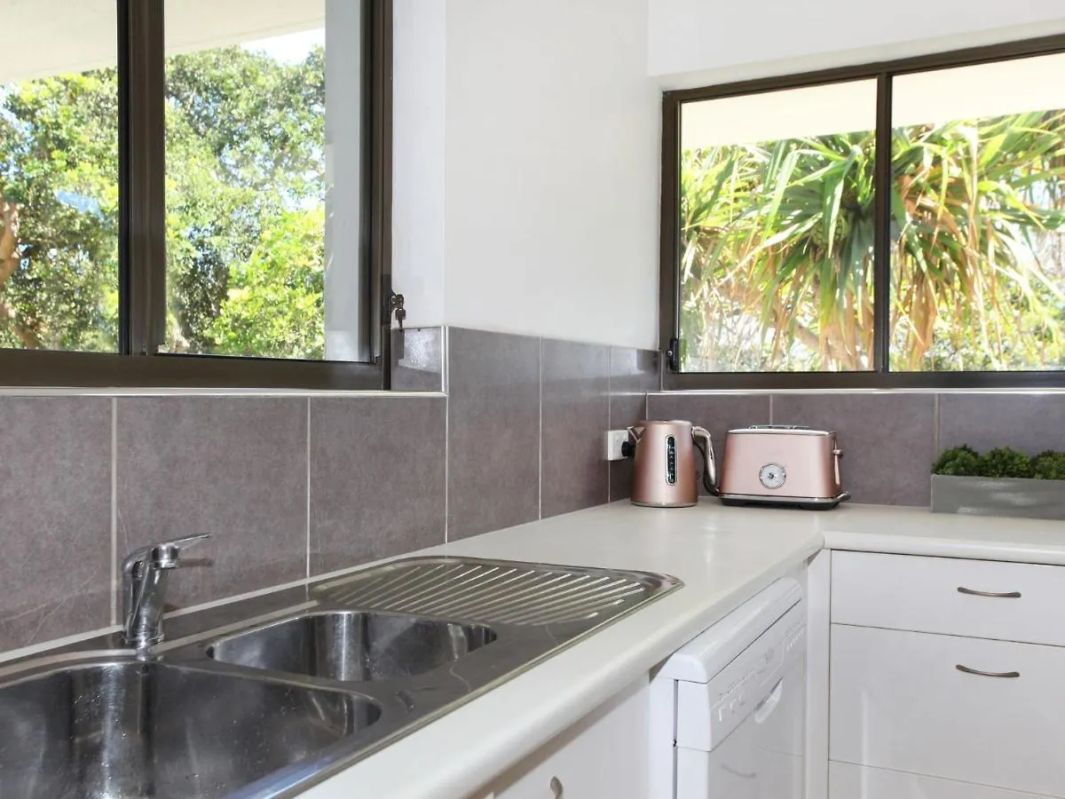 מולולאבה Windmill 4 Two Bedroom Beachside Apartment On Parkyn Parade